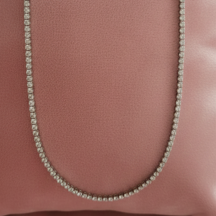 Collar Circonitas en Acero Inoxidable Bañado en Oro 18K