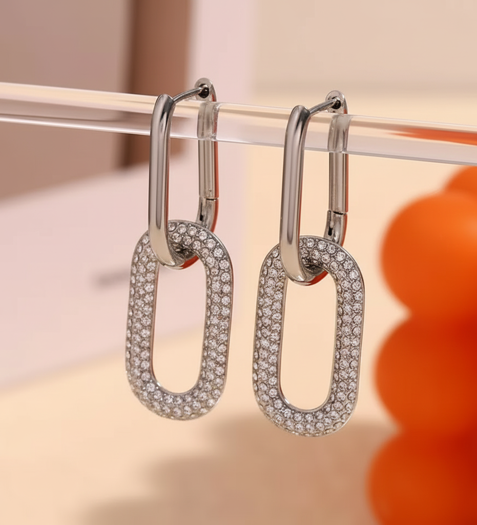 Pendientes de eslabón con cristales brillantes